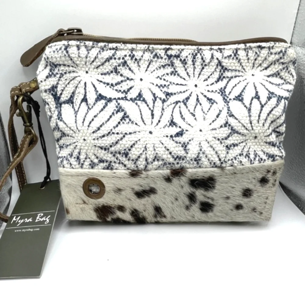 Myra Bag Blossom Motif Design Rug Pouch S-1335 Wristlet Purse Bag Clutch NWT